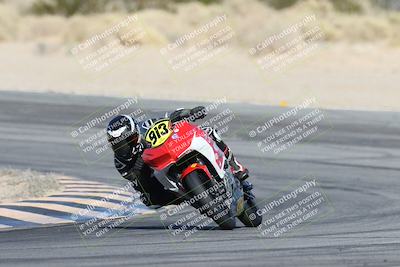 media/Dec-07-2025-CVMA (Sun) [[3e7d2de5dc]]/Race 9-Formula UL Shootout/